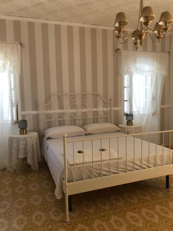 Вілла Casa Relax, Un Uliveto Sul Mare. Diano San Pietro Екстер'єр фото